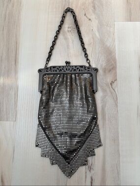 Vintage Whiting & Davis Metal Mesh Purse